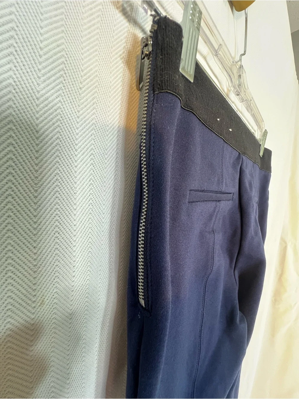 White House Black Market The Skinny Ankle Pants Knit Stretch Navy Side Zip 0👍